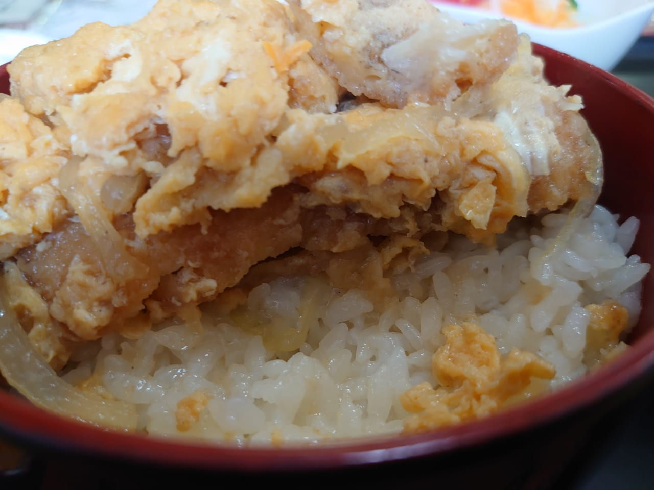 カツ丼断面